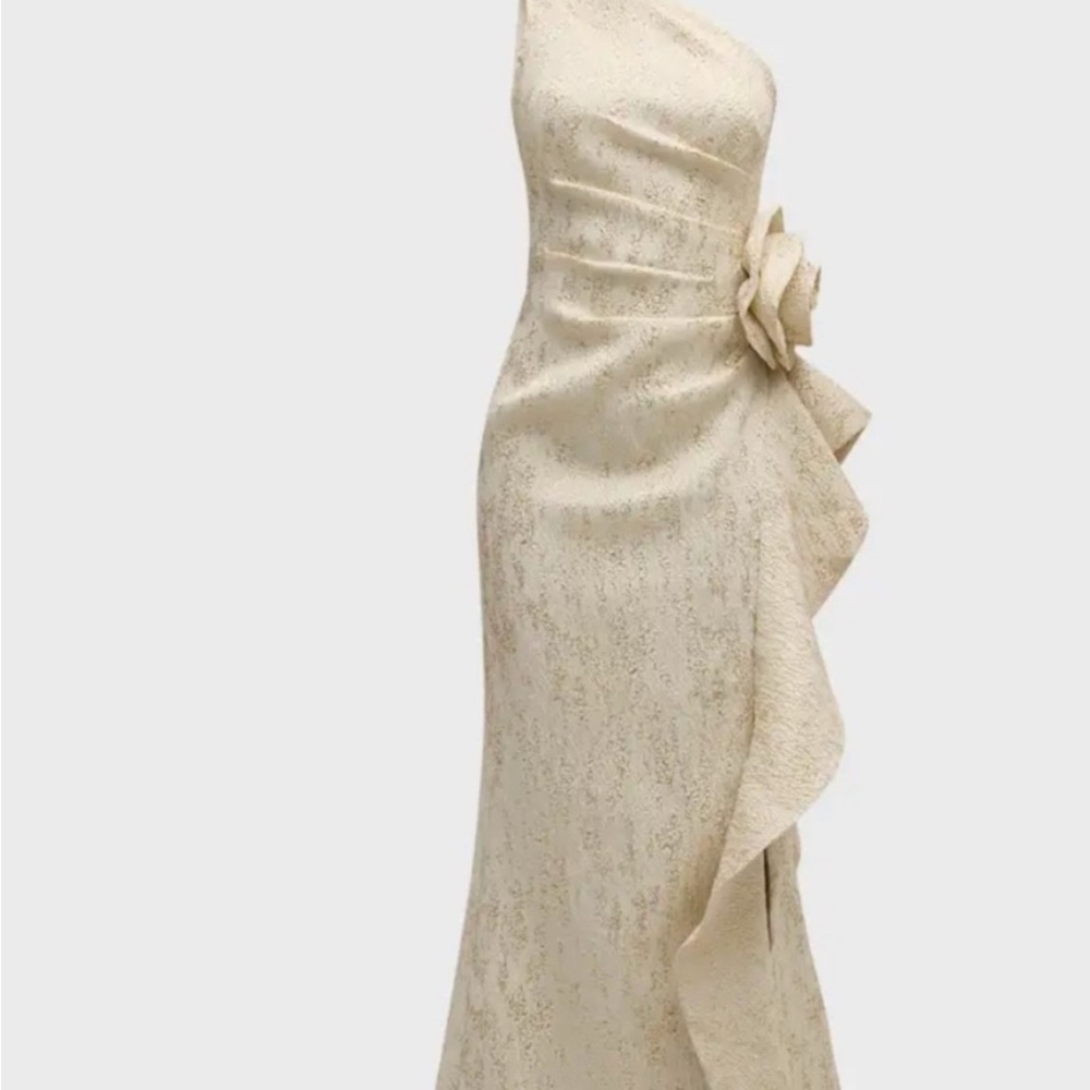 Rickie Freeman for Teri Jon One Shoulder Dress in Cream and Gold